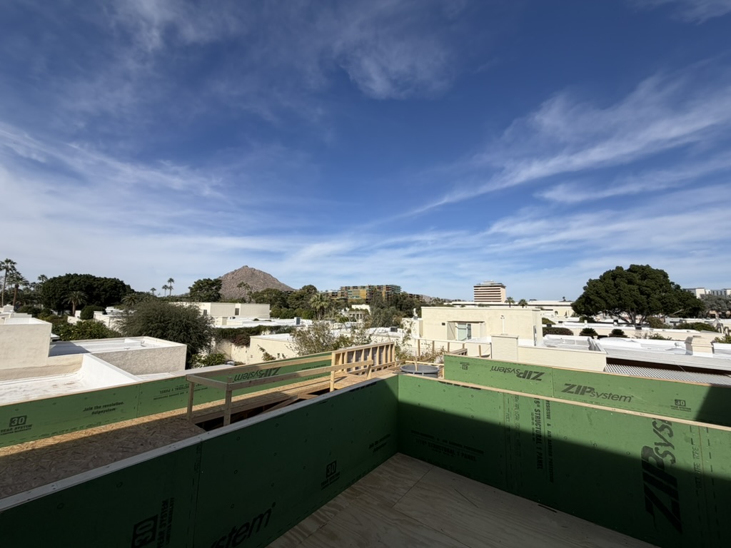 Scottsdale — Rooftop deck under construction